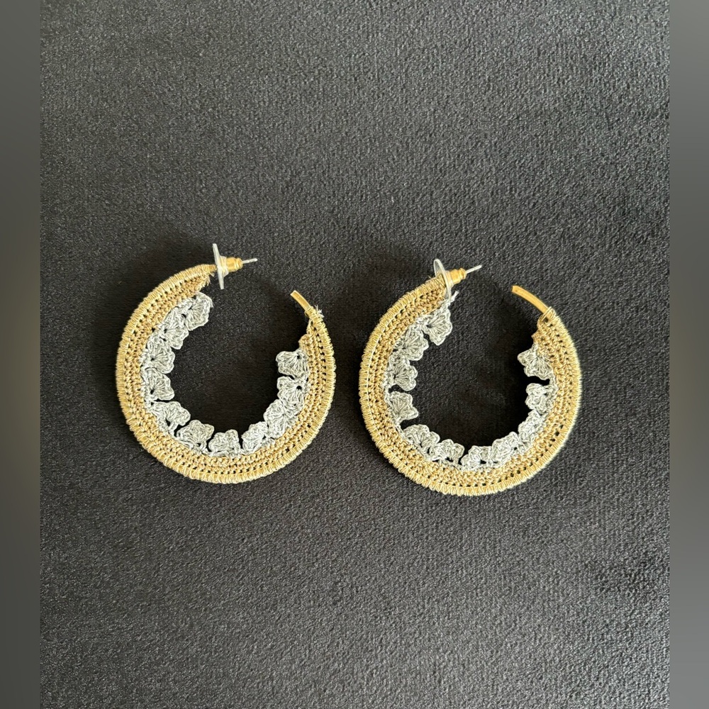 Handmade NEW Vintage Crochet Covered Brass Hoops Earrings Silver-Gold 2”